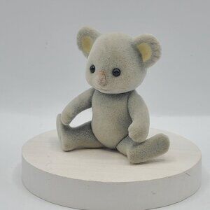 Epoch Calico Critters Sylvanian Families Koala Bear Figure 3" Gray Flocked Mom/D